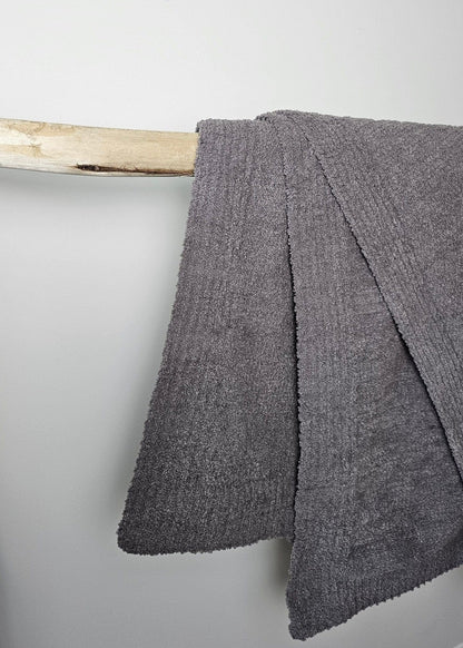 The Nest Throw